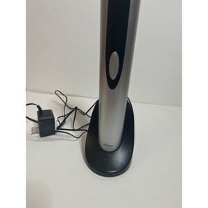 Oster‎ Cordless Rechargeable Wine Opener Automatic Corkscrew Silver/Black